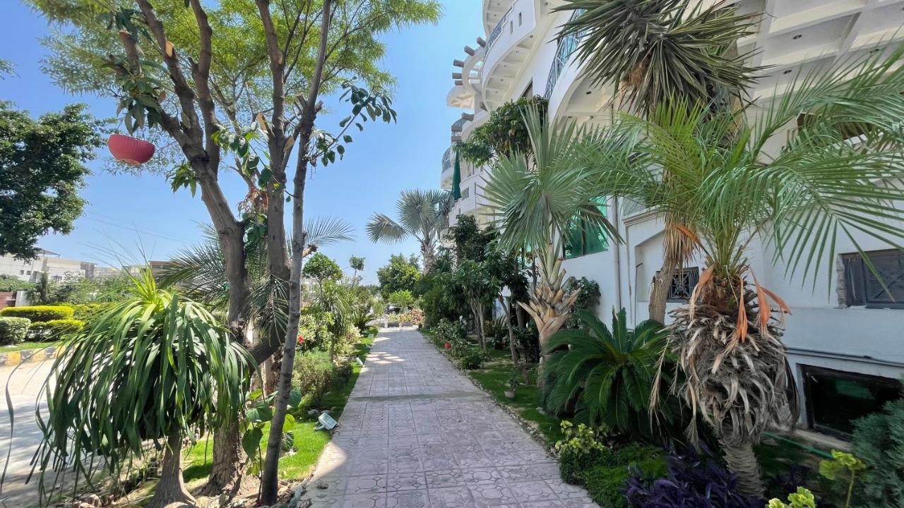 Midways Guest House And Hotels 이슬라마바드 외부 사진