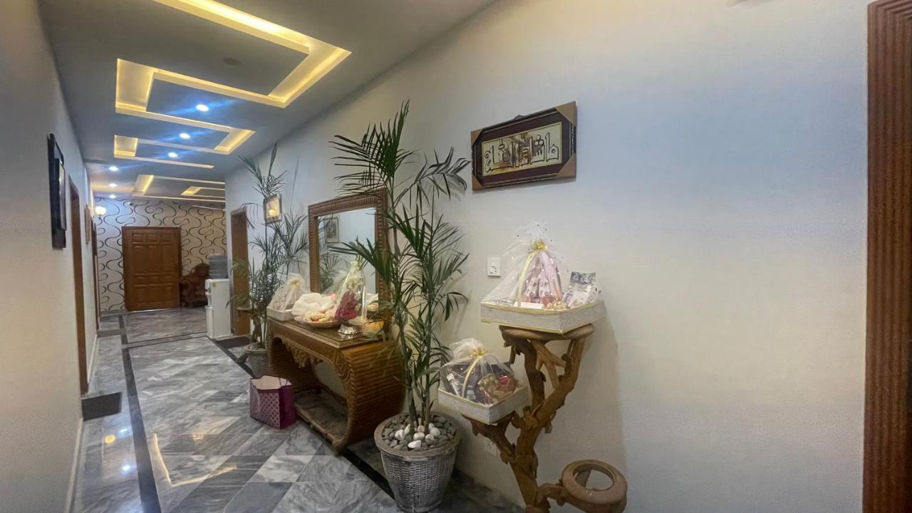 Midways Guest House And Hotels 이슬라마바드 외부 사진