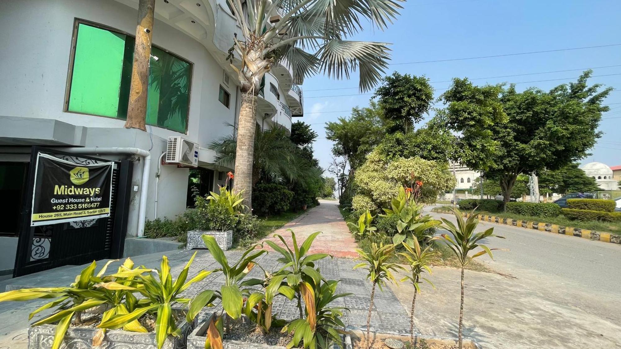 Midways Guest House And Hotels 이슬라마바드 외부 사진